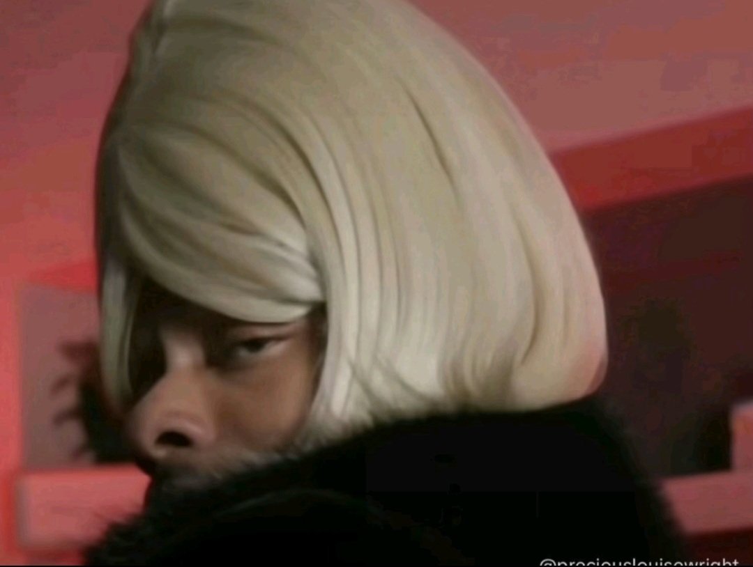 libra queen tweet media