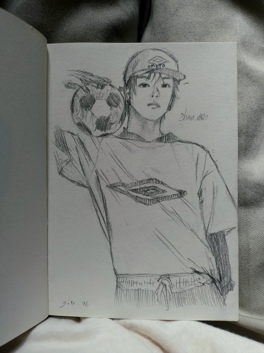 asha🍏^ hi! tweet media