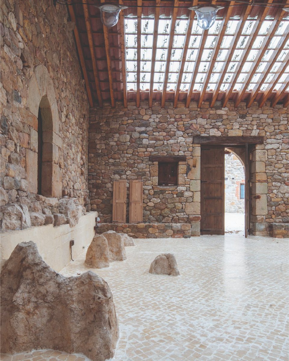 Hispalyt tweet media