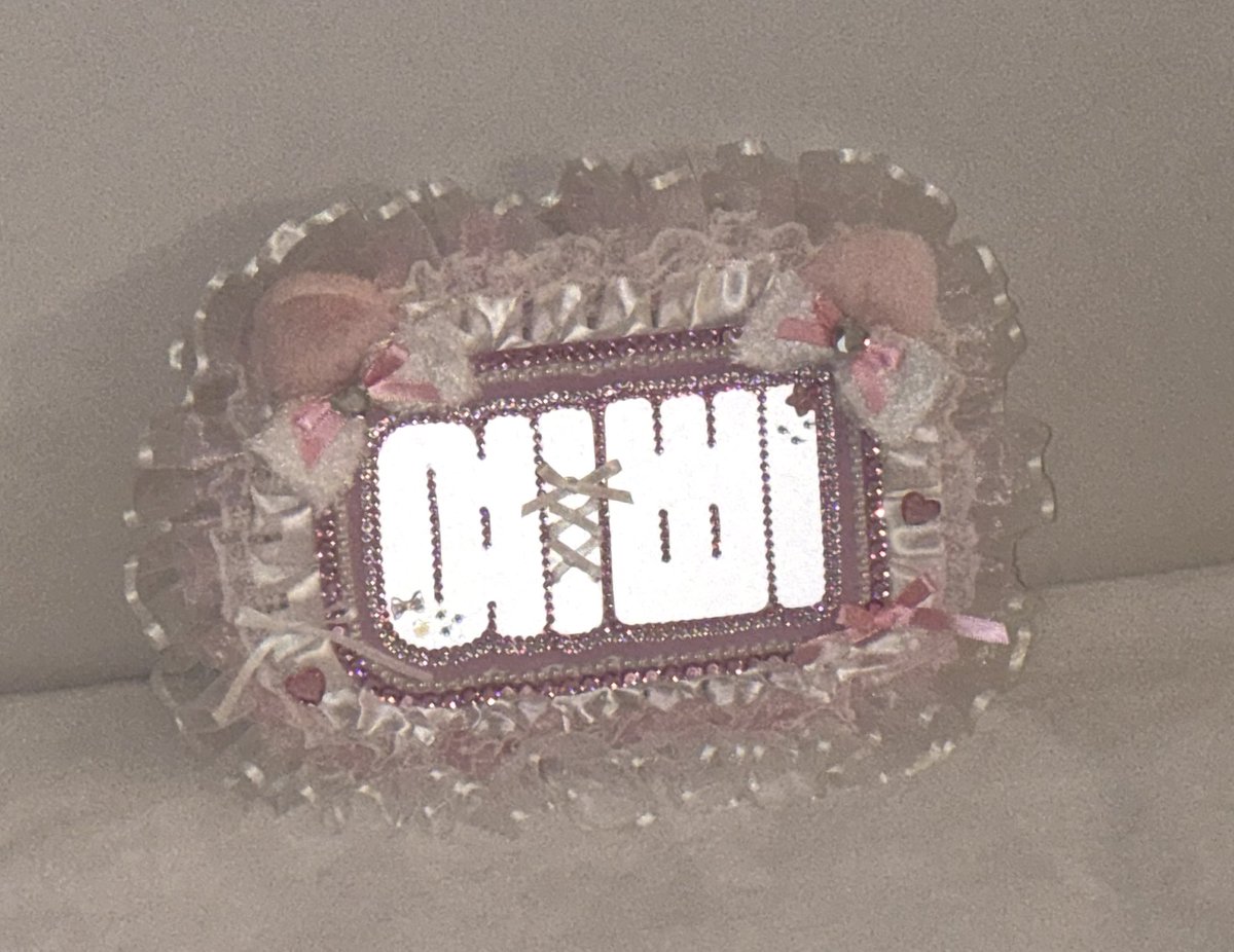 𝐘𝐨𝐮’𝐫𝐞_𝐛𝐨𝐚𝐝☁️네임보드 커미션 tweet media