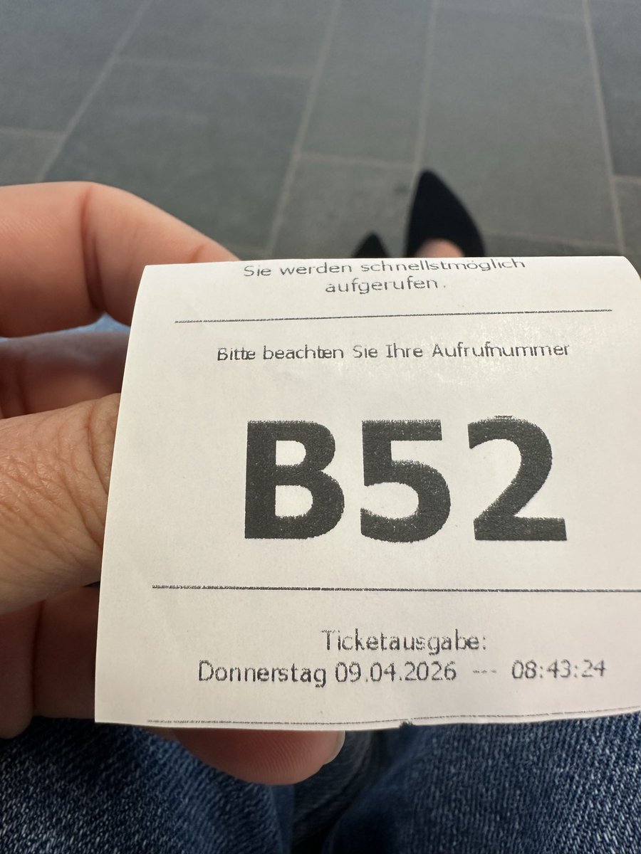 Дијана tweet media