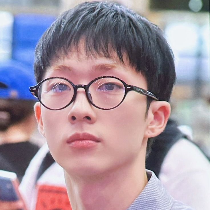 erica⚡️ tweet media