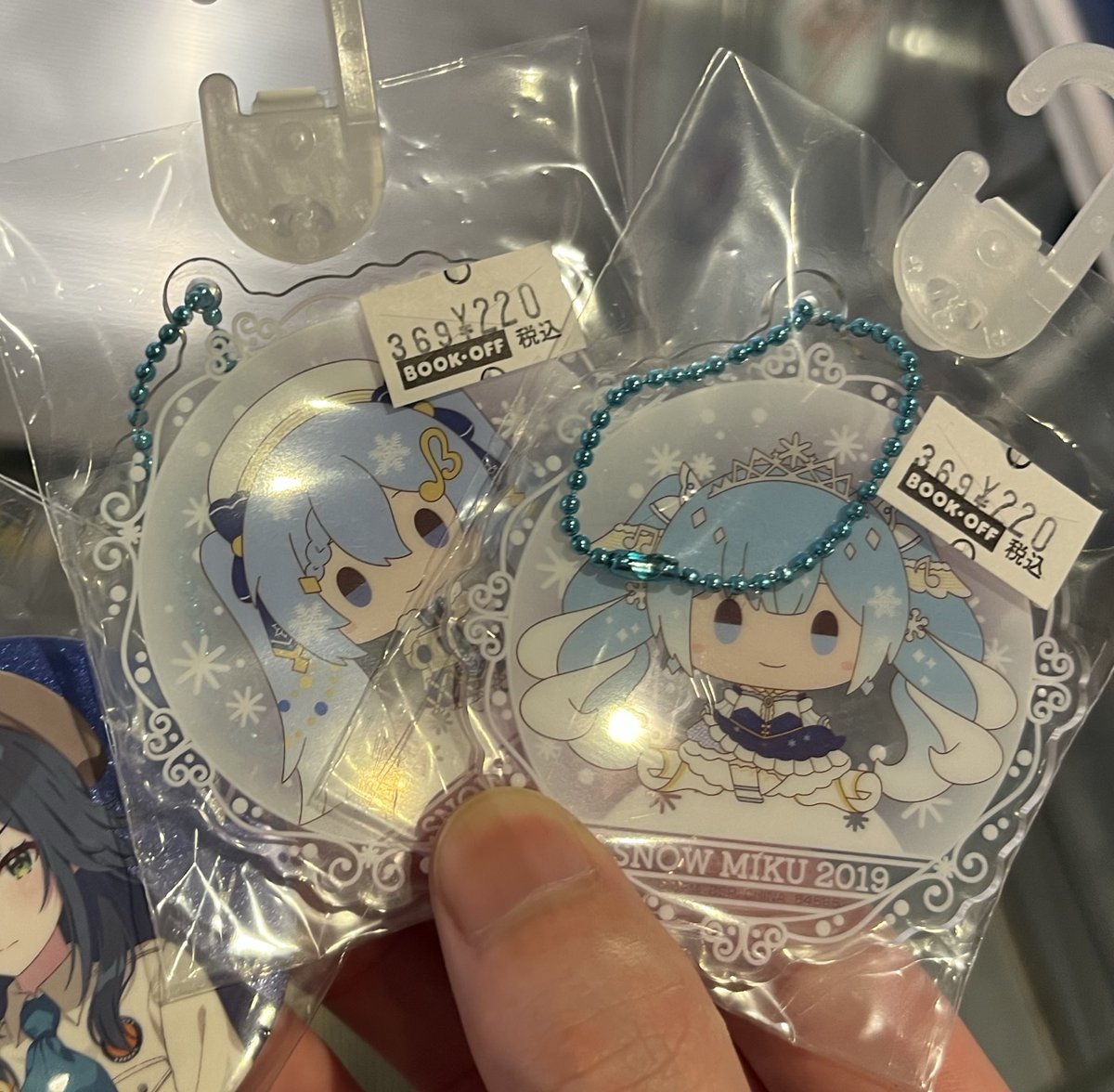 hamu252539's tweet photo. 雪ミクを購入🥰 https://t.co/ZSb0gdjXrR
