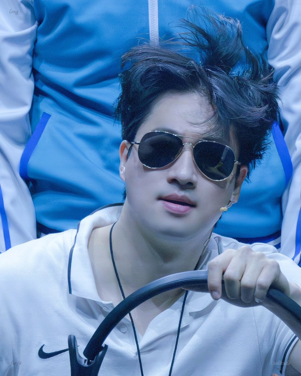 라차차 tweet media