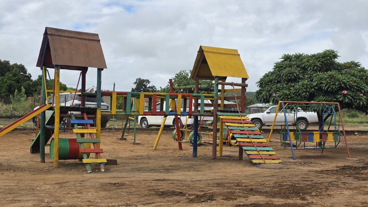 mike maringa tweet media