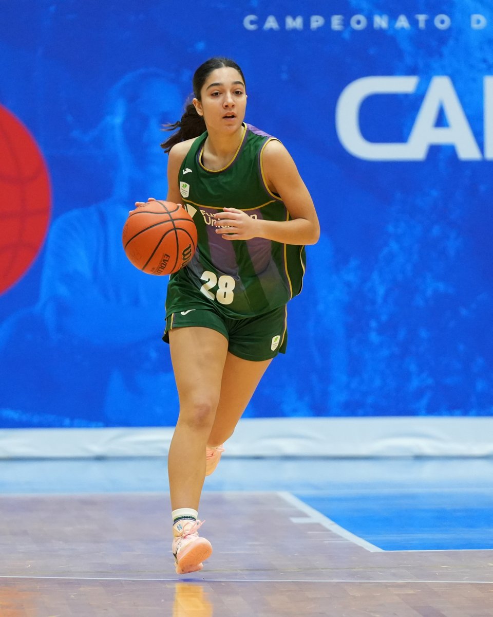 CanteraUnicajaC's tweet photo. 🏀 El Unicaja Cadete Femenino cierra hoy la fase de grupos del #CADEBACADFEM26
⌚️ 11:30 h
🆚 @CiudadDeHuelva 

📺 FABTV https://t.co/USaiIqHVn9

➡️ Semana dedicada a @QuironSalud
💚💜#ADNGuindos @FundUnicaja @UnicajaBanco @FAB_Andaluza https://t.co/tpRUSYTZ2L