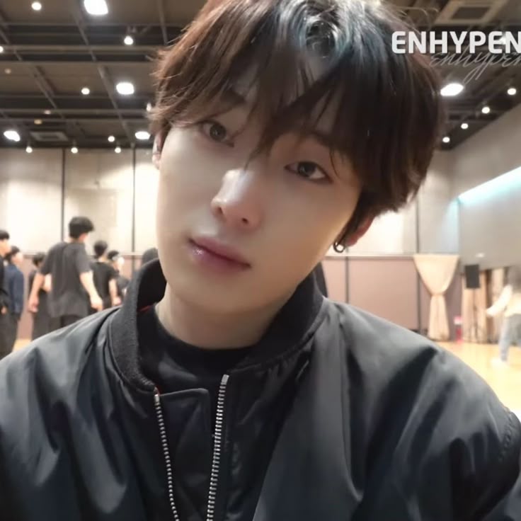 INANILMAZ BUYUK ETKINLIK ‼️

tag atana ne isterse aliyorum butce siniri 25k (gercek) heeseung icin butcem sinirsiz