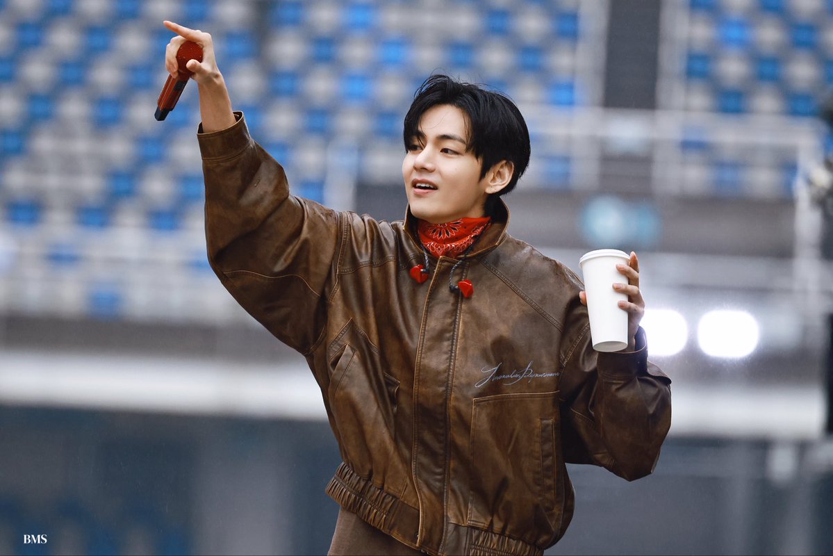 ByMySide∞KookV tweet media