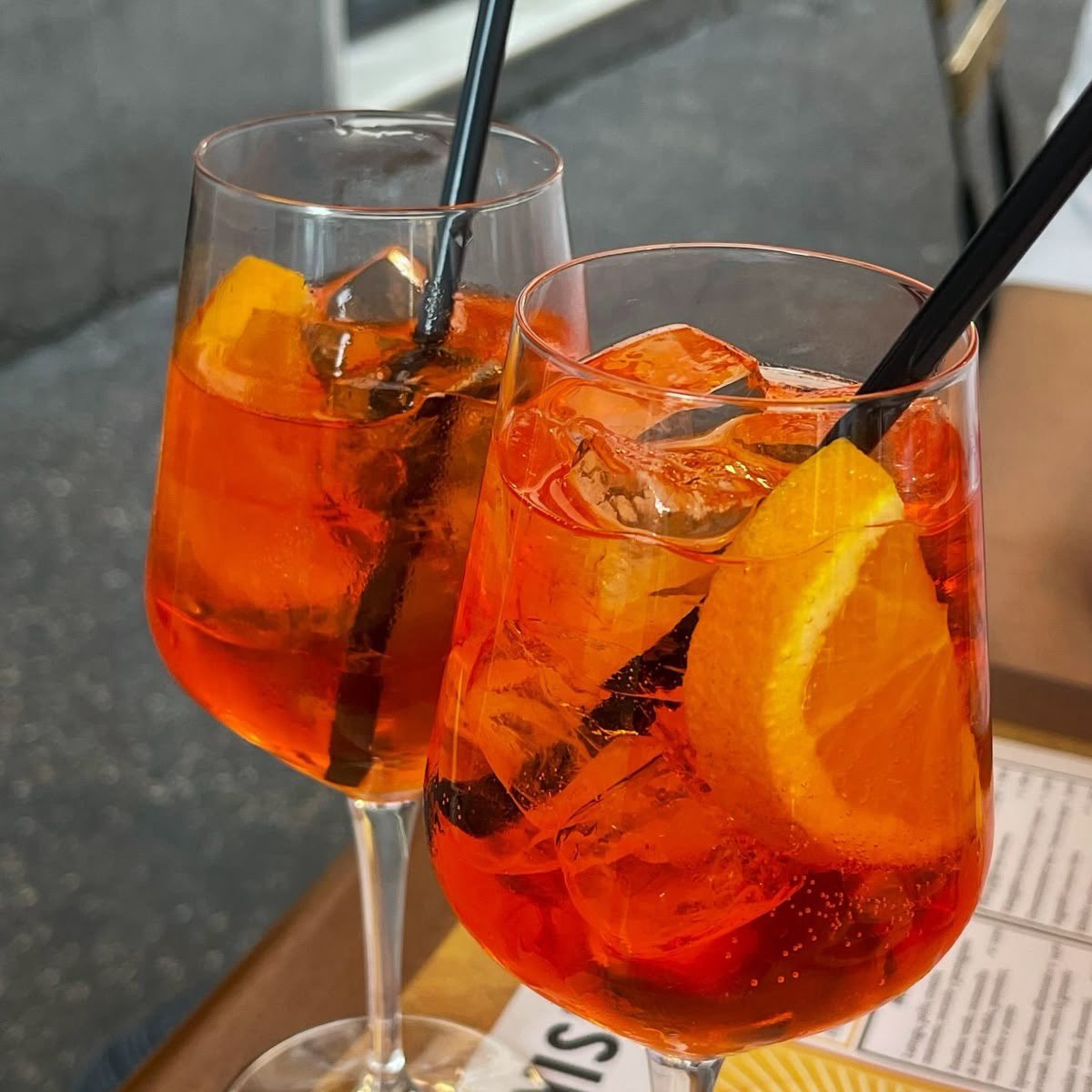 camillastreet's tweet photo. lo spritz, IL MARE!!!, andare al cinema, QUESTO libro https://t.co/AefQQQvtX4