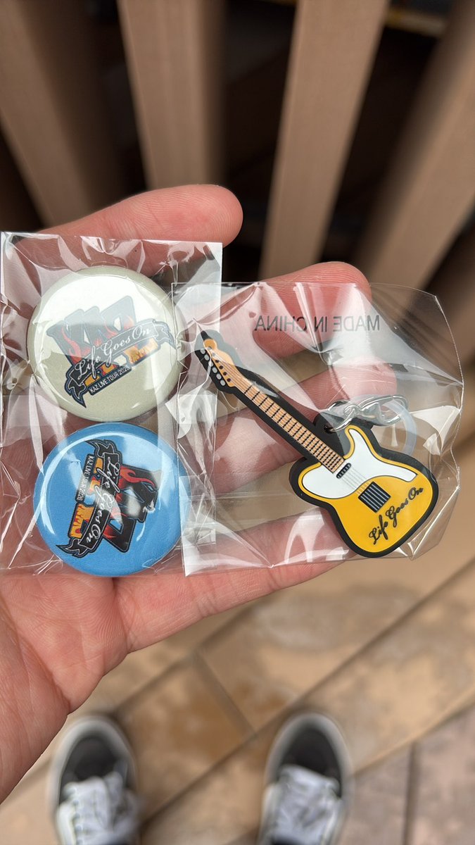 まーたく tweet media