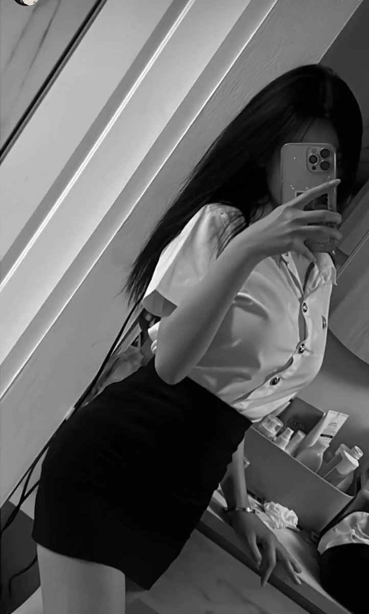 ♡ tweet media