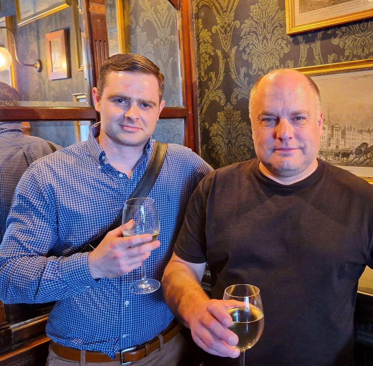 Pub Maverik tweet media