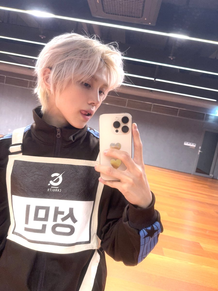 cravity 🫧 tweet media