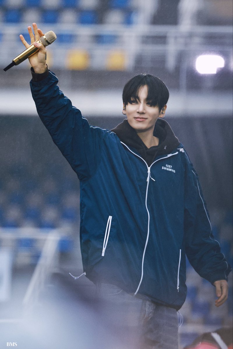 𝗝𝗞 tweet media