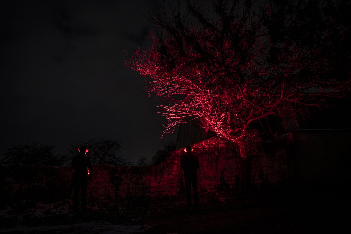 JeromeParessant's tweet photo. Gm
"La boite rouge"
1/1 collection
B.T.S & Art on @SuperRare
#ConceptualPhotography
#MoodyTones #RedAesthetic
#VisualStorytelling #PhotoProject https://t.co/4esYia0HJi