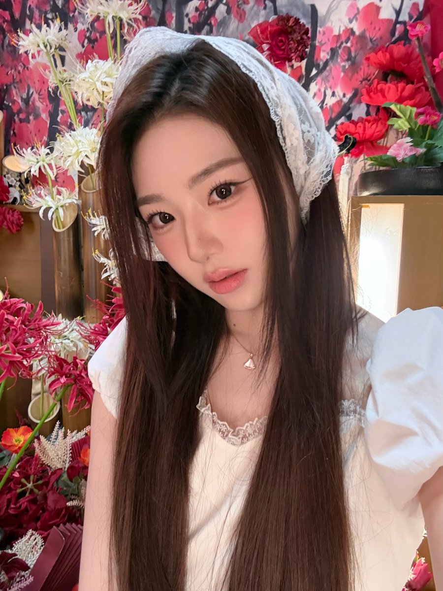 tripleS official tweet media