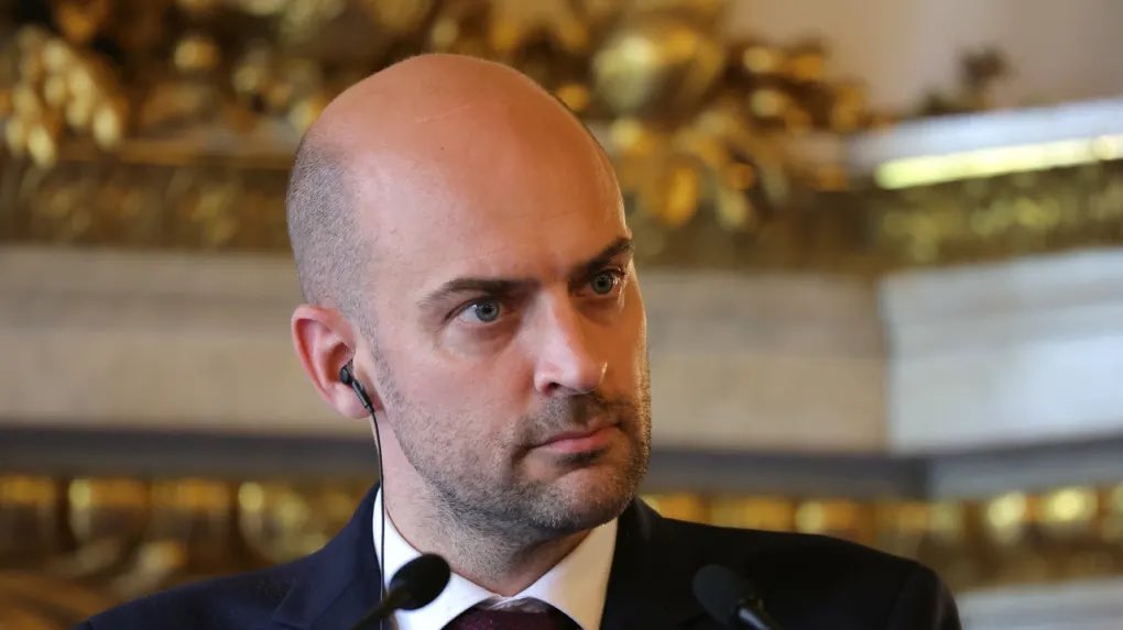 Alexis Poulin tweet media