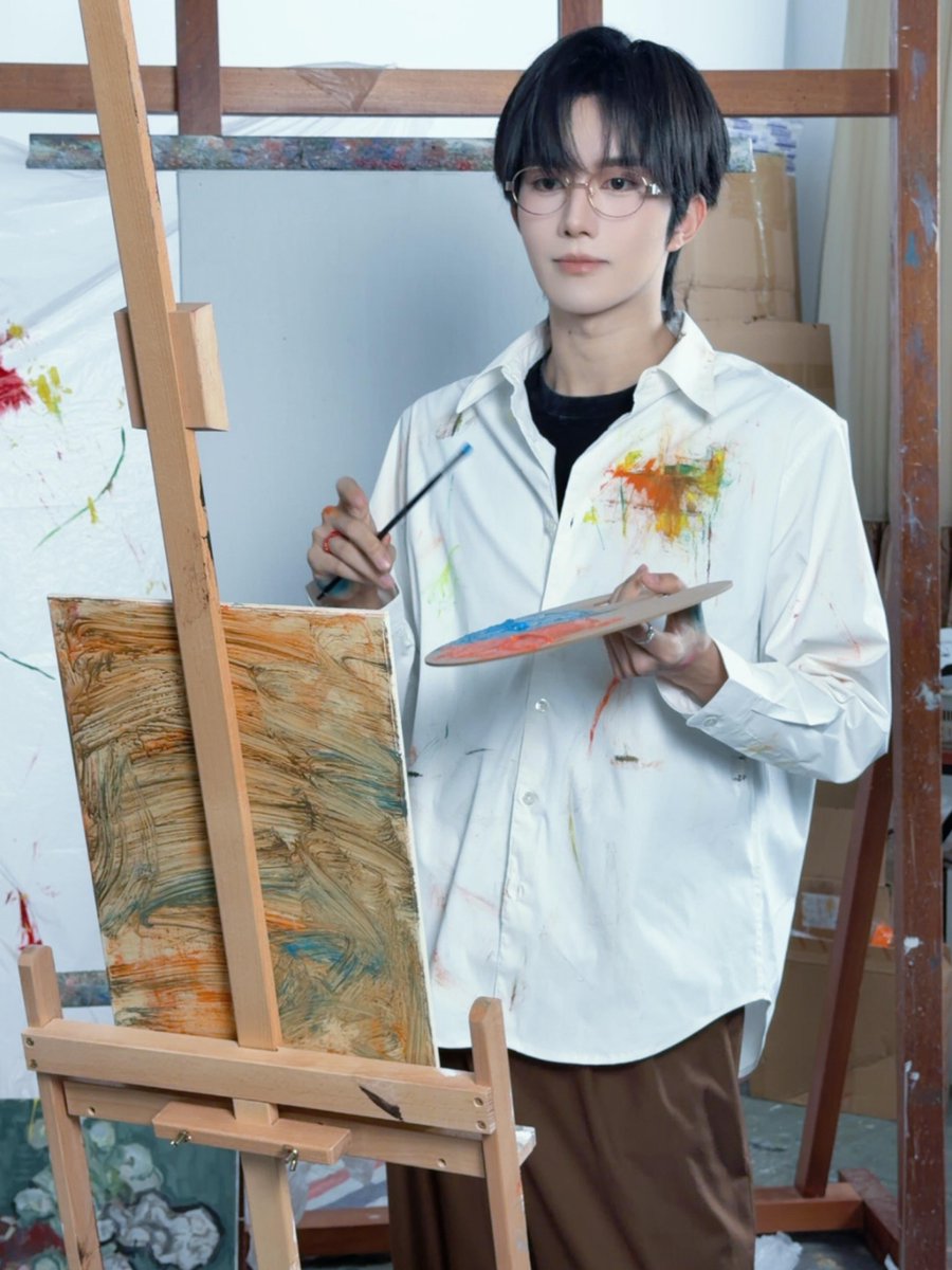 0rangeFair's tweet photo. 260409 rednote

Little painter 🎨

#EliotHuang #HuangXing #黄星 #XingQiu #XYQQJ https://t.co/ZoqKMgSjeQ
