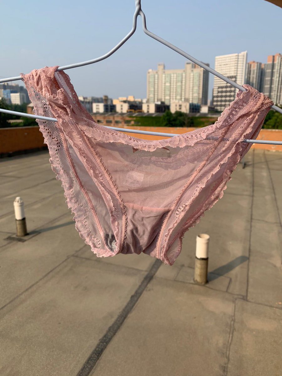 爱上内裤👙 tweet media