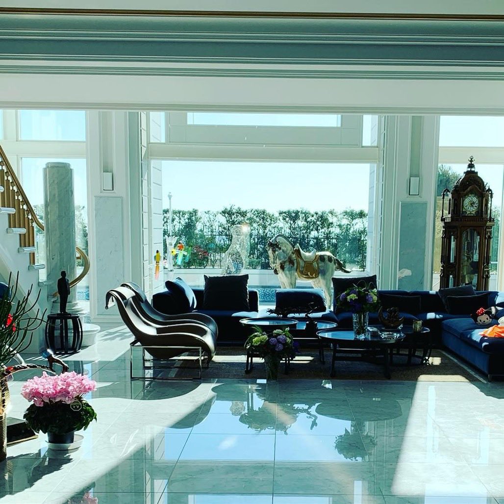 峰 不三子 tweet media