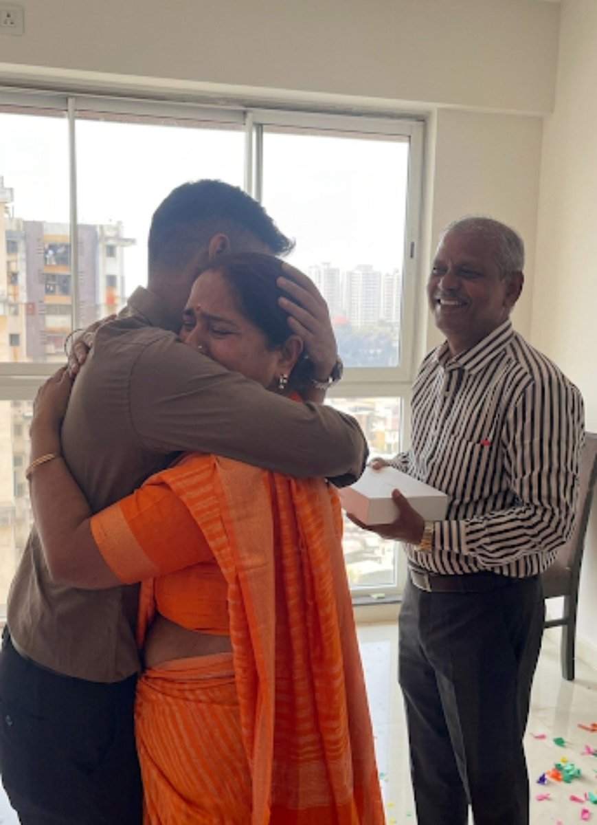 Saket Sharma tweet media