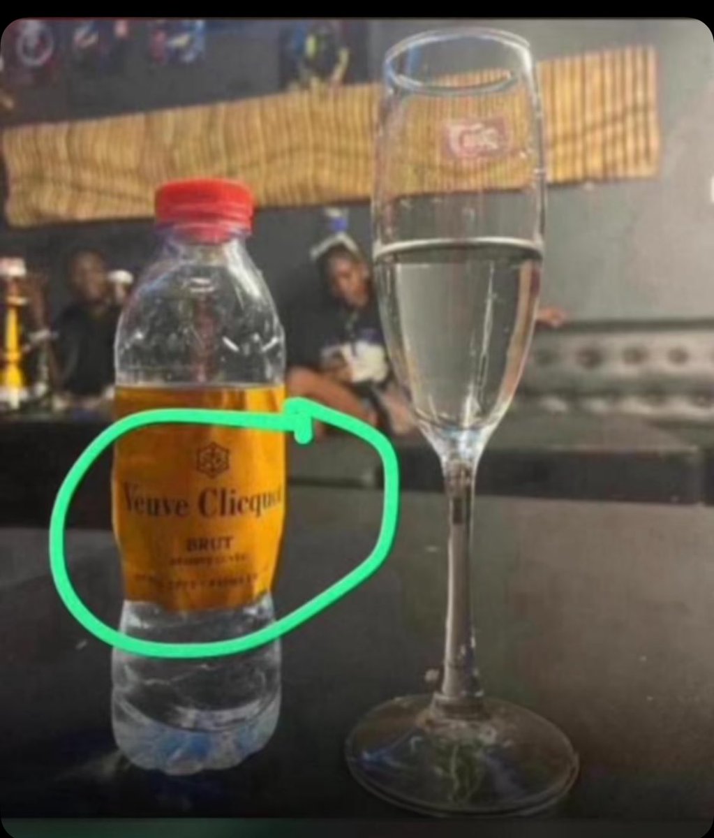 A chacun sa VEUVE deh 
C’est la même qualité juste le prix qui baisse