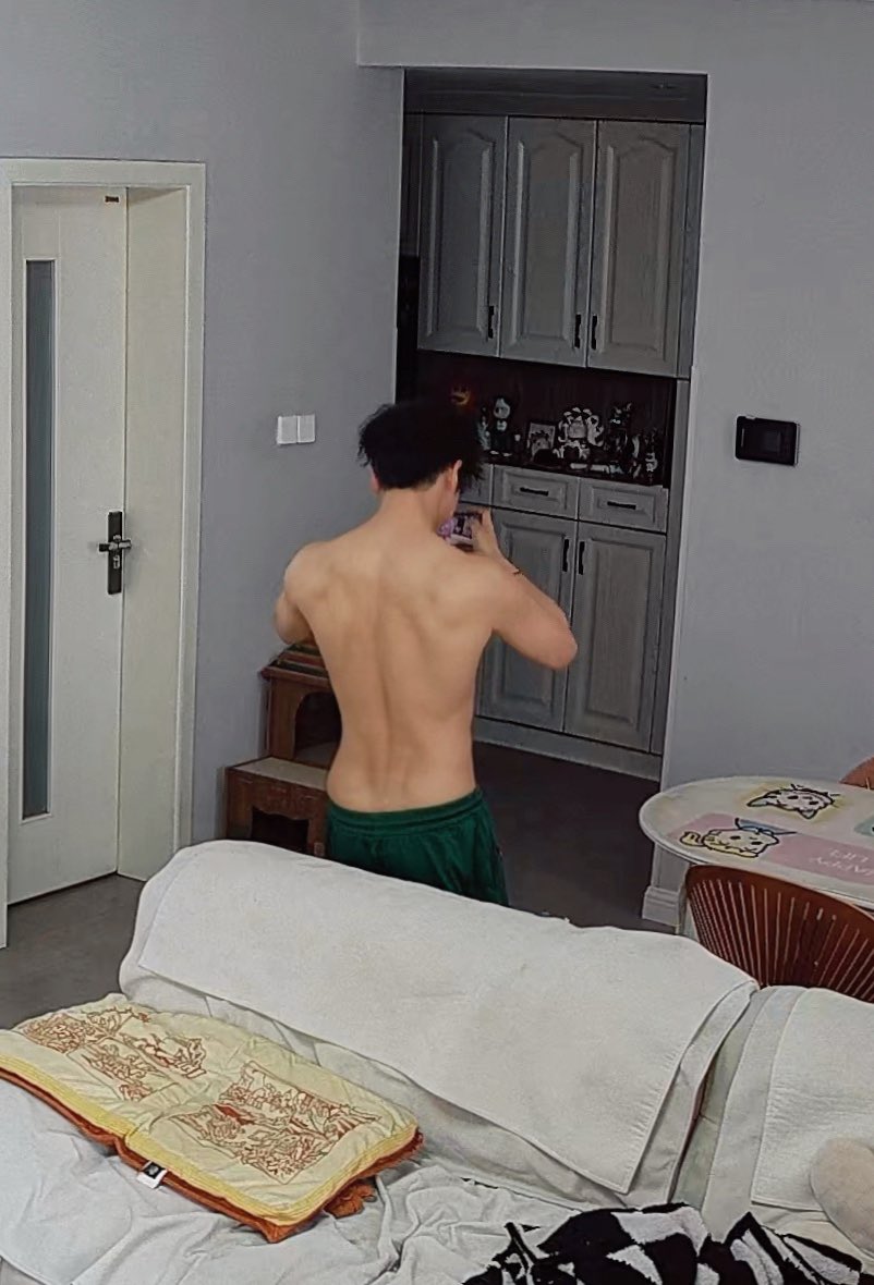 瑞克的小弟 tweet media