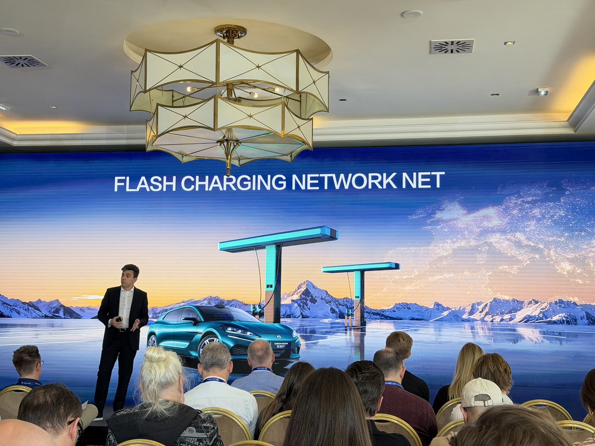 Felix Hamer • electricfelix tweet media
