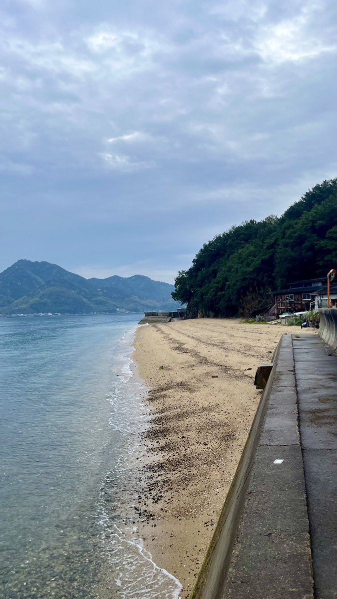 本日の因島
ルリヲンの牛すじビンダルーで優勝→家老渡港で第三きりしま→五柱神社で氏神様にご挨拶→雨の貸切折古🍛⛴️⛩️🌊