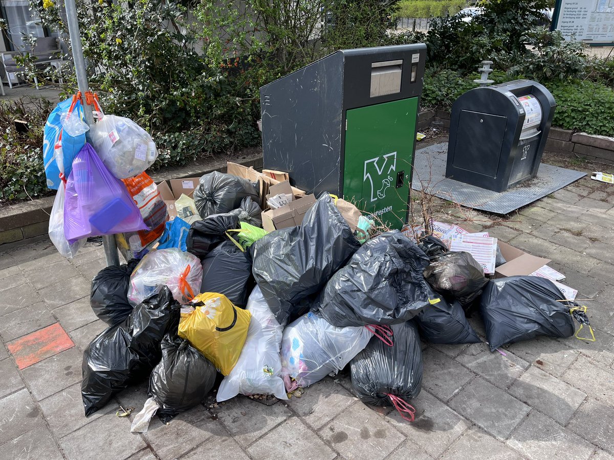Afvaldumping Hengelo tweet media