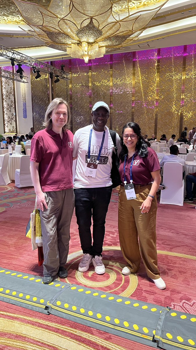 SteveUG's tweet image. In 2023, I received the @yoast care fund in recognition of my involvement in building #WordPress communities. I am privileged to meet @nasr_samah in person at #WordCampAsia 2026 in Mumbai.