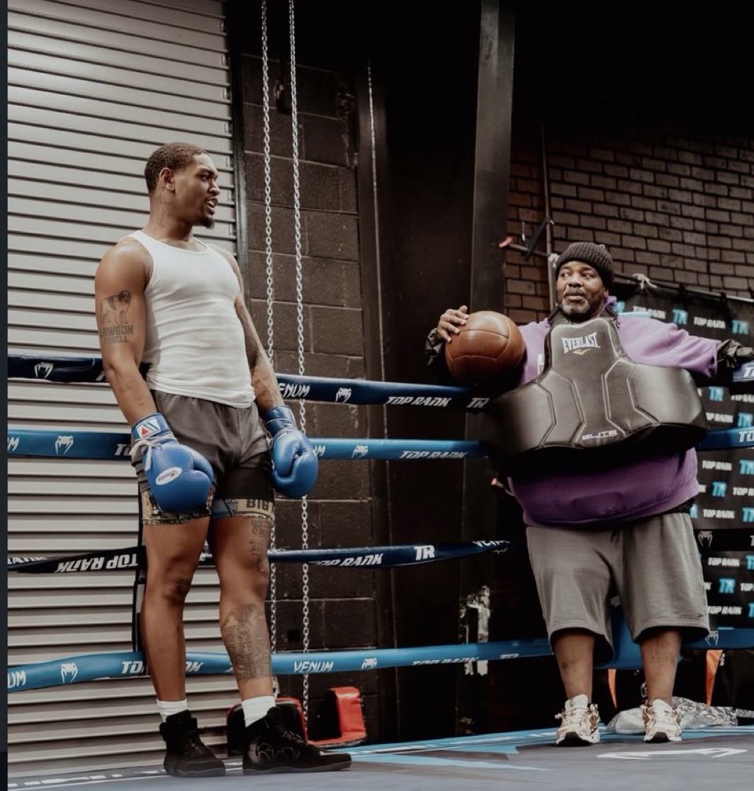 BISHOP BOXING OPINION📌 tweet media