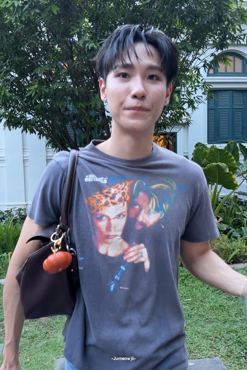 จูจู 🦖 tweet media