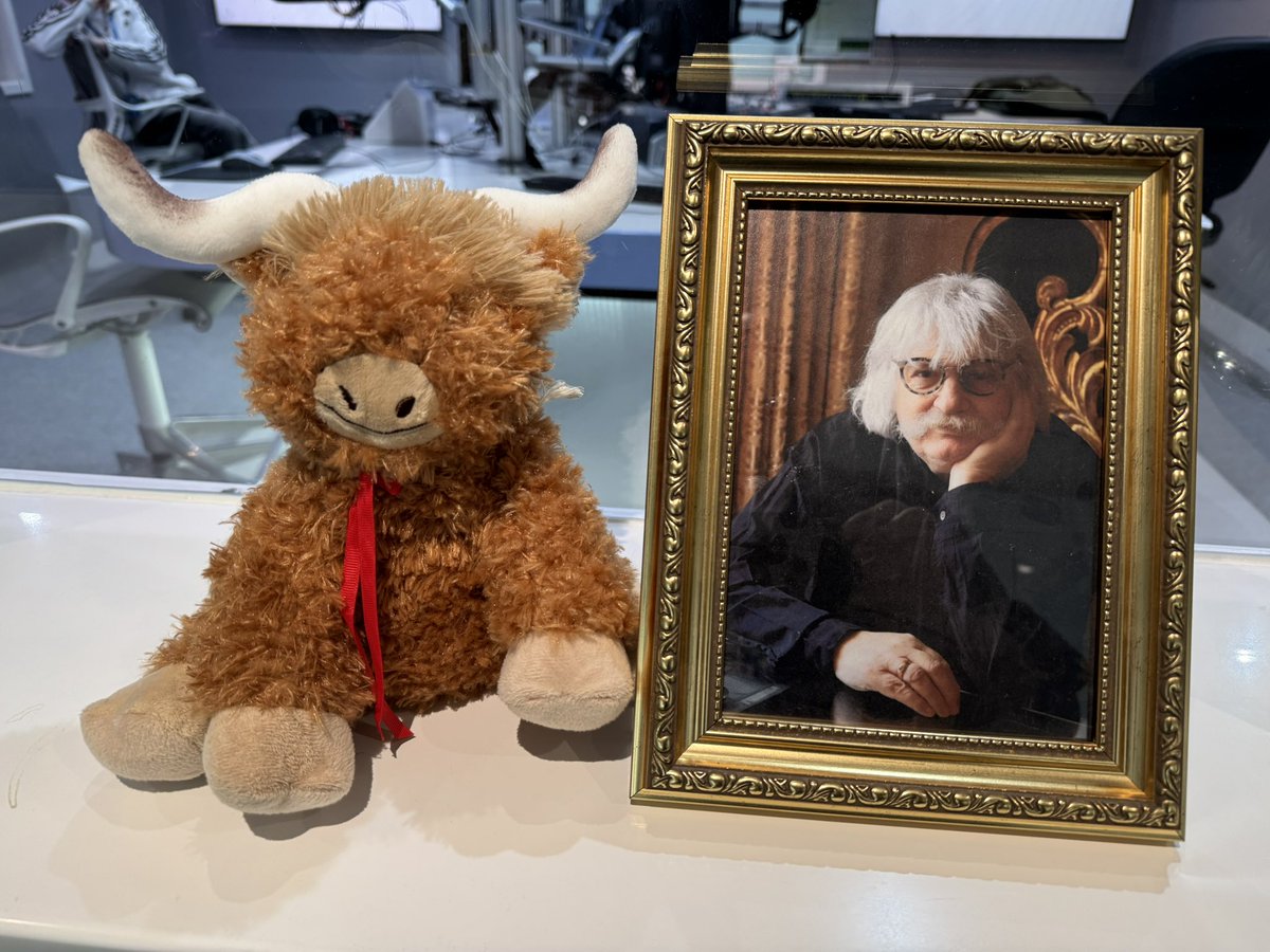 Tim Lihoreau tweet media