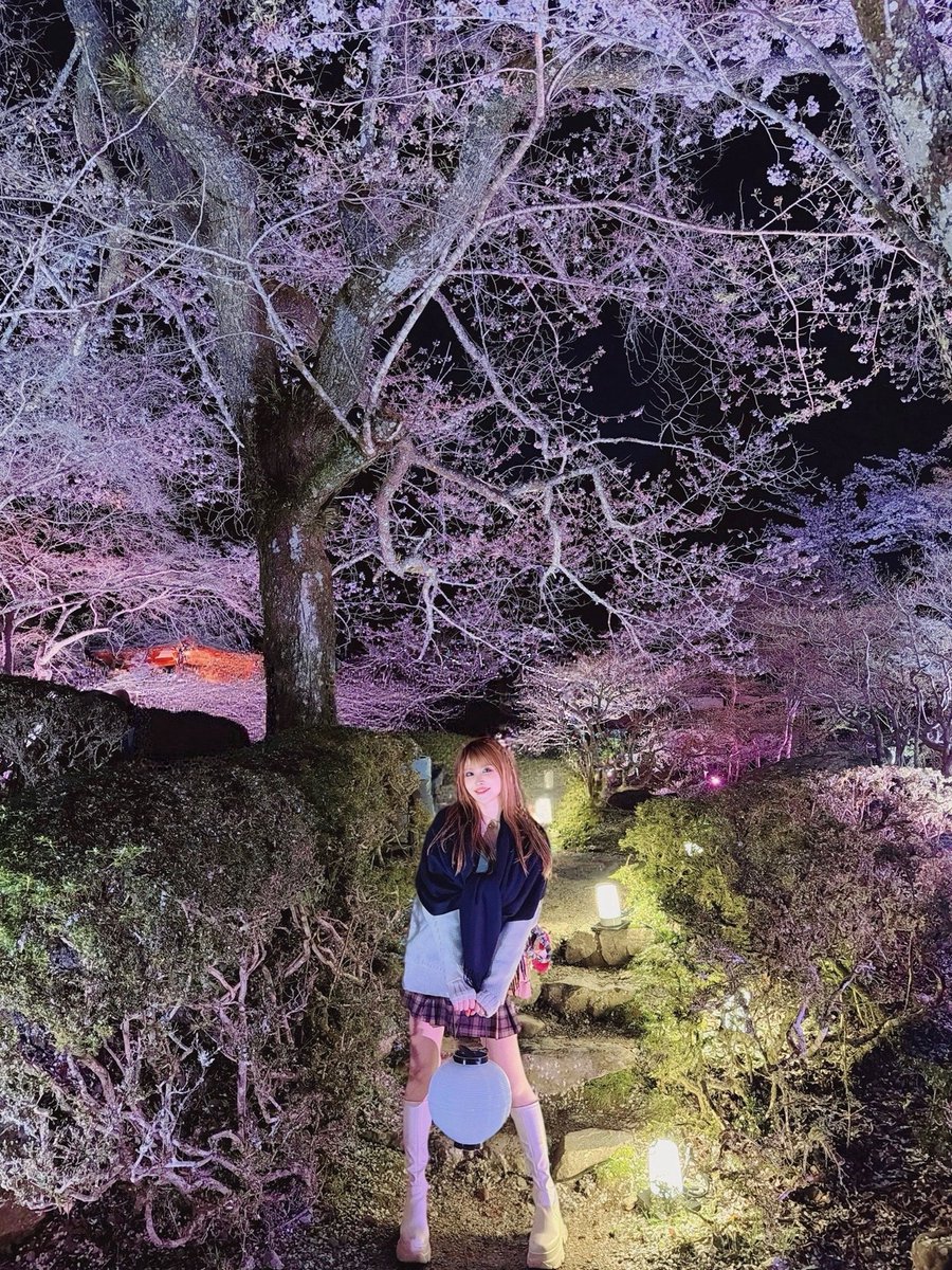 uRaRa🐿ྀི🌻Burlesque tweet media