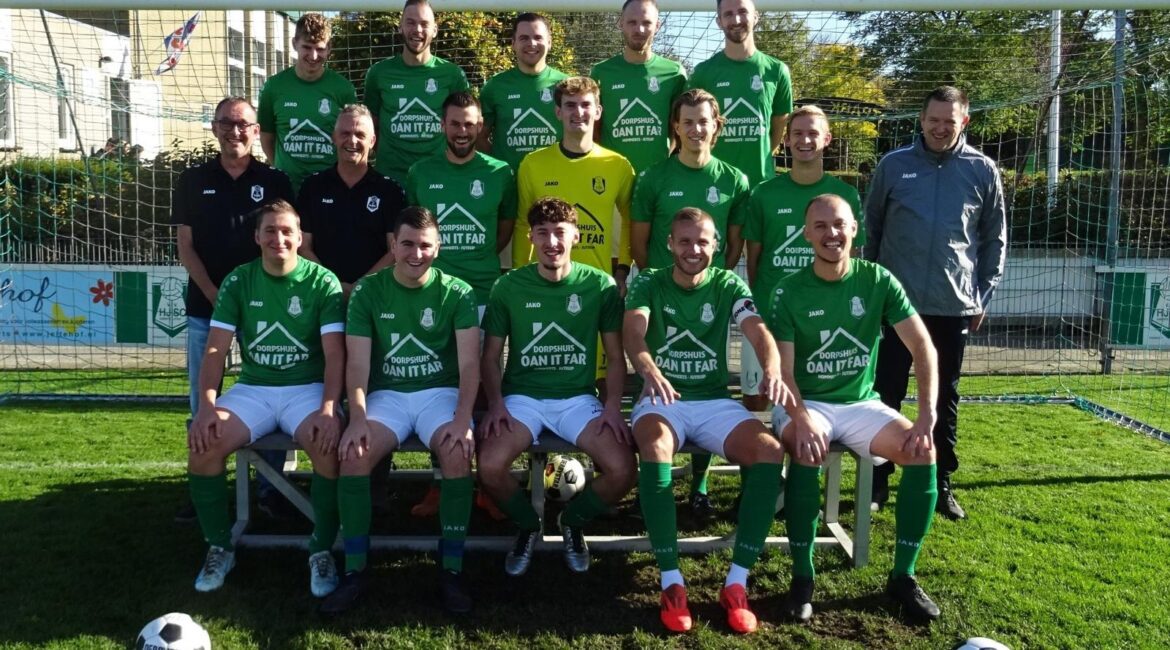 v.v. H.J.S.C. tweet media