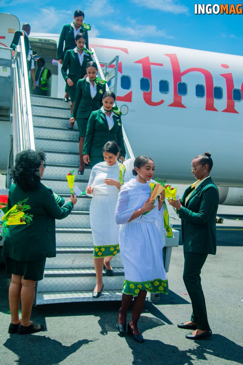 IngoMagazine's tweet photo. Pour M. Gebreab Abebeb, Area Manager d’Ethiopian Airlines au #Burundi, ce 80ᵉ anniversaire constitue à la fois un jalon important et une promesse d’avenir. Dans son allocution, il a souligné l’optimisme et l’ambition qui continuent d’animer la compagnie : « L’industrie de l’aviation continue d’évoluer… Ethiopian Airlines reste engagée en faveur de l’innovation, de la durabilité et de l’offre d’expériences exceptionnelles à nos passagers. » Il a également tenu à remercier le personnel, les équipes de gestion, les passagers et les partenaires dont le soutien a rendu possible ce long parcours : « C’est notre accomplissement commun. »
#IngoTujane
#FlyEthiopian
#VisitBurundi
#80yearsofexcellence