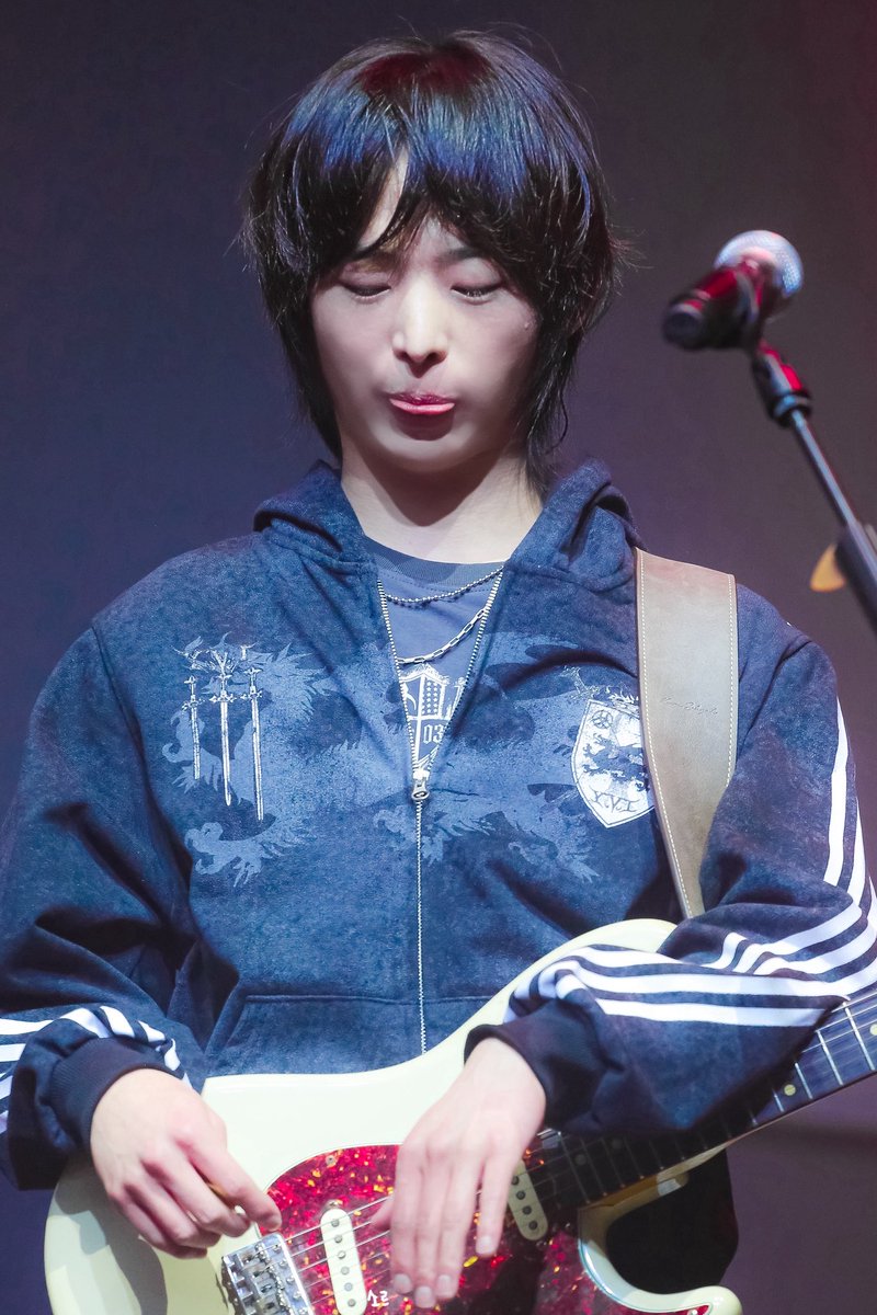 251123 유토피아

😗😗😛😛

#권세혁 #KwonSeHyuk
#DragonPony #드래곤포니