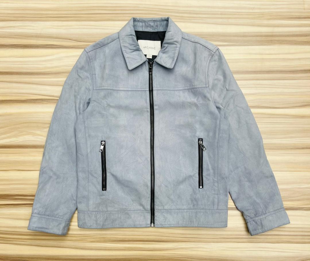 L'arriviste tweet media