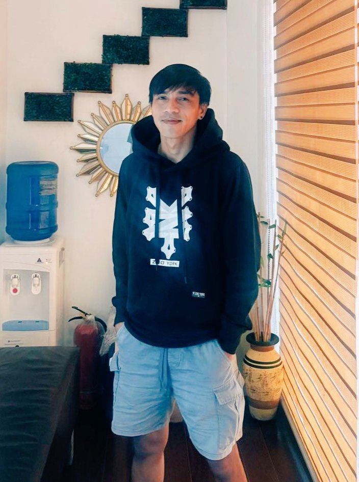 Thera. Bryan tweet media