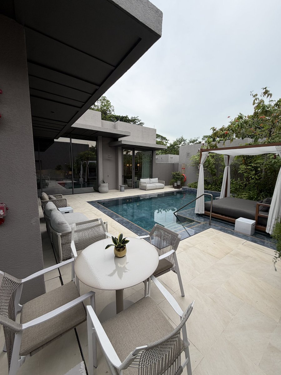 긴자식스 tweet media