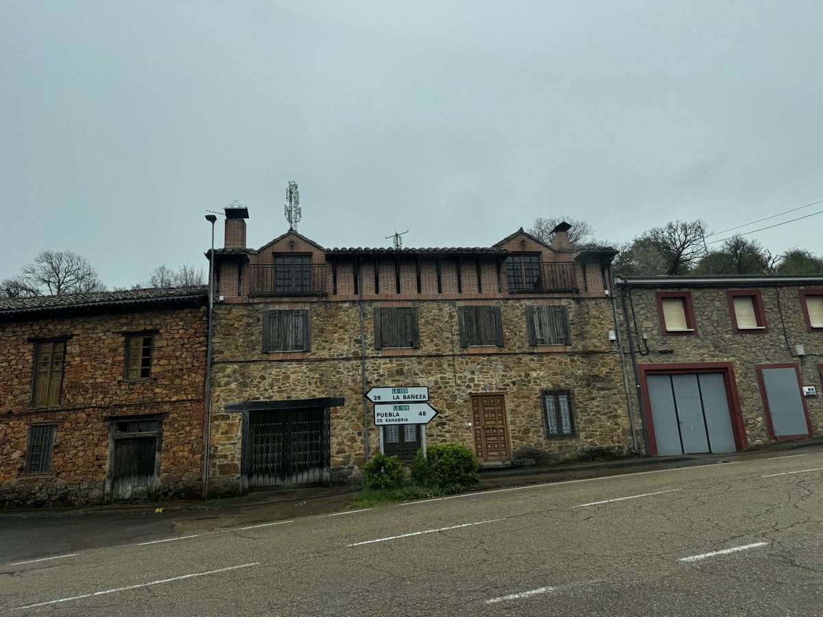 spot cas tweet media