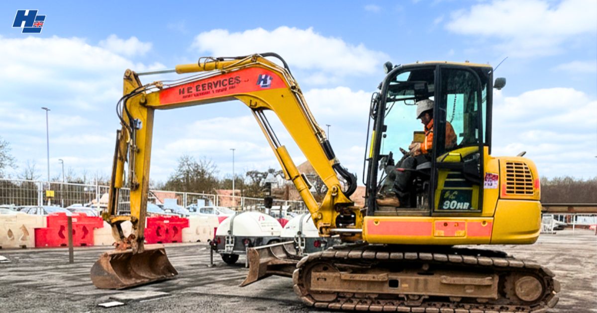 planthireHE's tweet image. We’ve recently supported one of our valued customers in Taunton, setting up new EV charging stations.
If you are planning a project and need plant hire, visit our website: heservices.co.uk
#PlantHire #ConstructionUK #EVCharging #Taunton