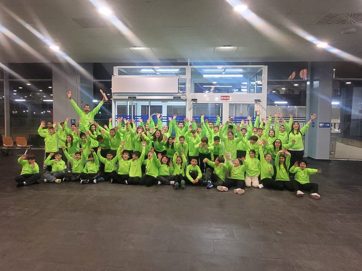 COMAMEL_'s tweet photo. Nuestros alumnos de 4º ya están en Huerto Alegre 🌿 (Dílar, Granada).

Anoche comenzó una experiencia de 4 días donde naturaleza y educación se unen en compañerismo para hacer de esta aventura una experiencia única.💚

#AulaDeNaturaleza https://t.co/zg1naTnTw3
