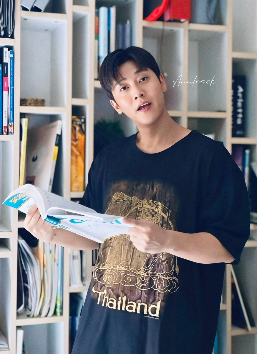 Anntrack tweet media