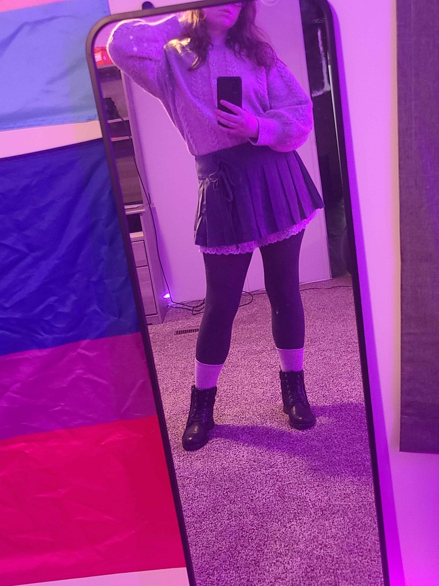 Autumn Maiden 🦊🍁 tweet media