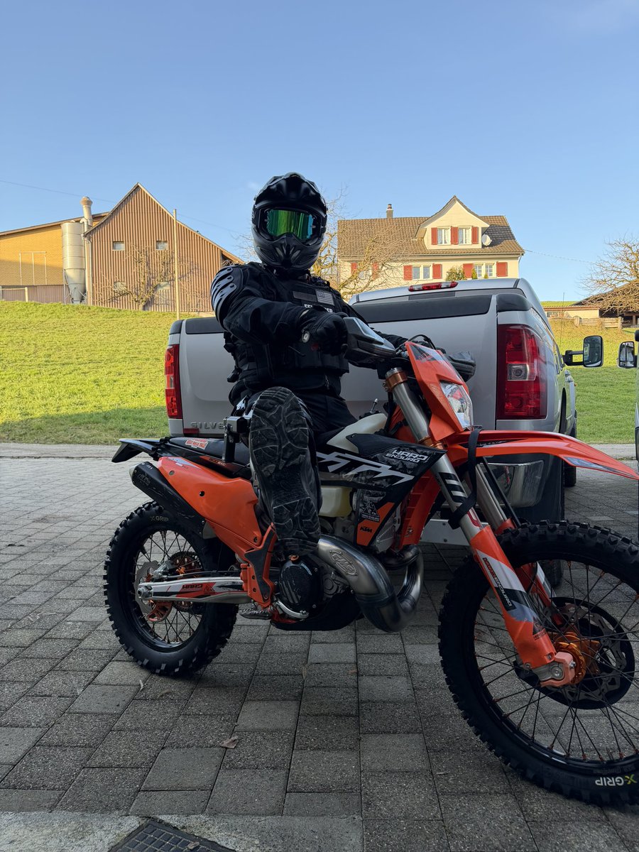 Endurokick tweet media
