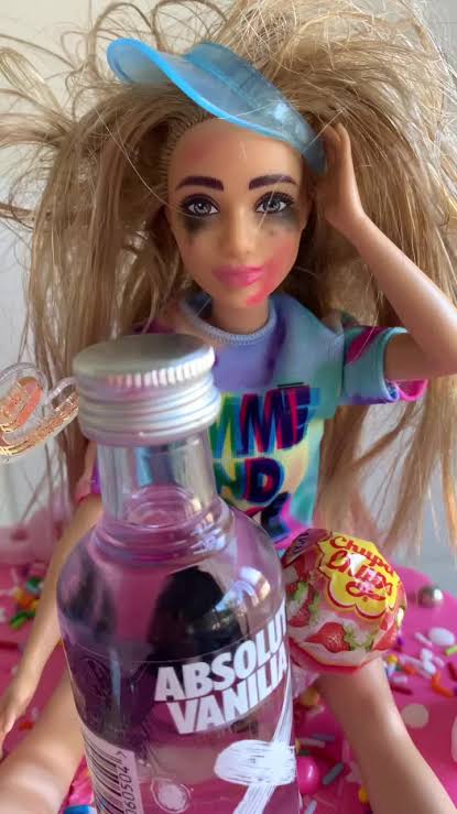 Kristine tweet media