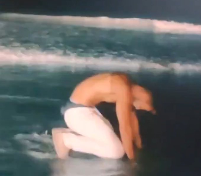 Eri | ⋅˚₊‧ ଳ ‧₊˚ ⋅ tweet media