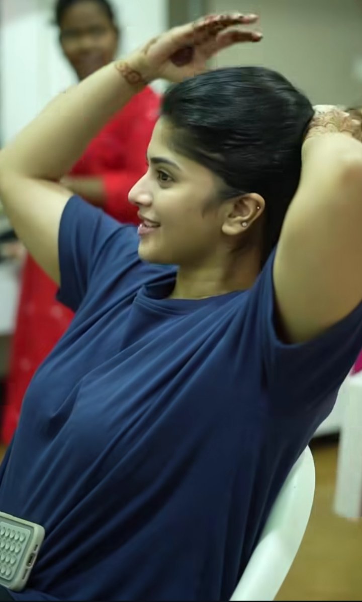 itis_Jarvo33's tweet photo. Megha Akash stealing the spotlight naturally 🥰 https://t.co/DnASZxnOG2